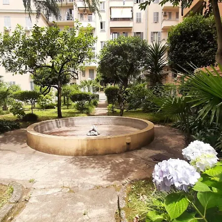 Appartement D&r - Metro Re Di